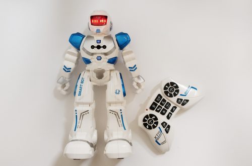xtrem smart bot robot toy gaming technology